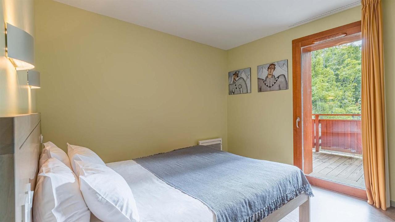 Madame Vacances Les Epinettes Vaujany Εξωτερικό φωτογραφία